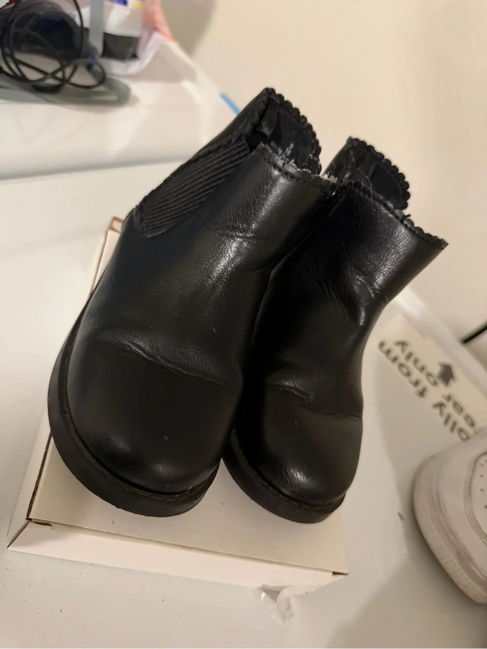 Old Navy Kids Black Chelsea Boots with Side Zipper